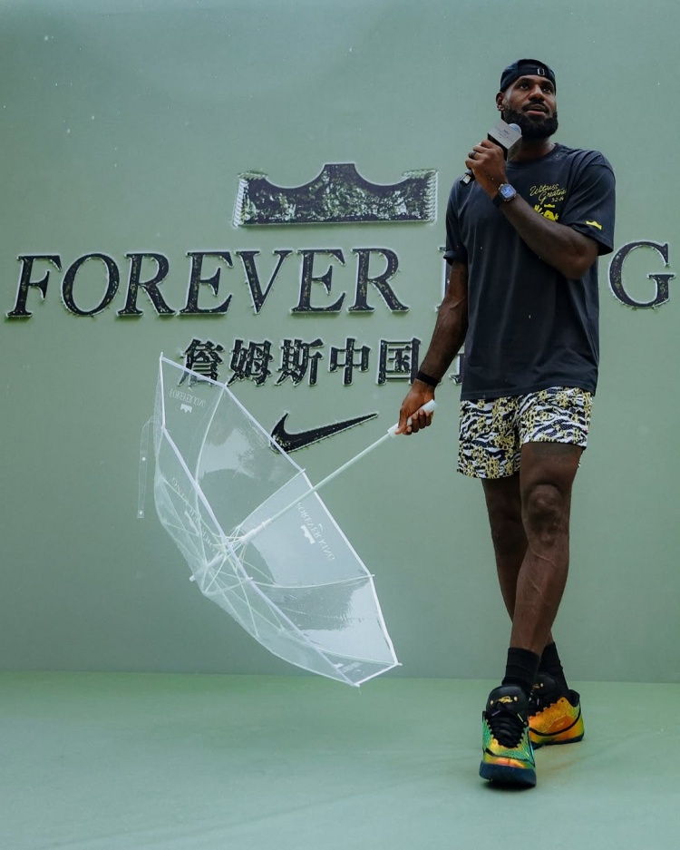 kaiyun-勒布朗系列哪一代最经典？詹姆斯：7代 15代 20代是我心中的经典